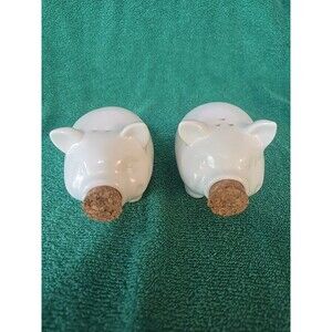 PIG SALT & PEPPER SHAKERS CORK SNOUTS CUTE HOME KITCHEN CERAMIC